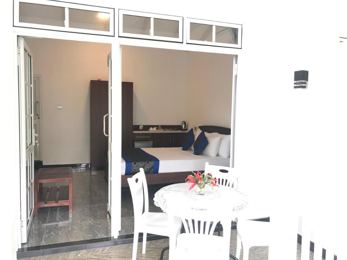 Duvi'S Shelter Bungalow Colombo Exterior foto