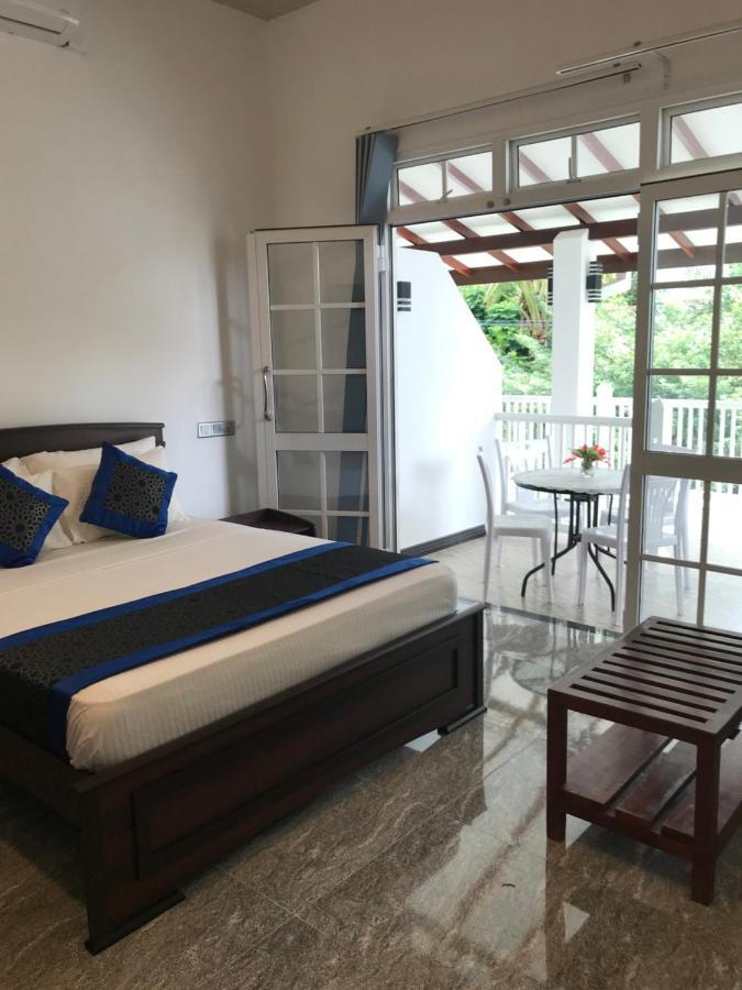 Duvi'S Shelter Bungalow Colombo Exterior foto