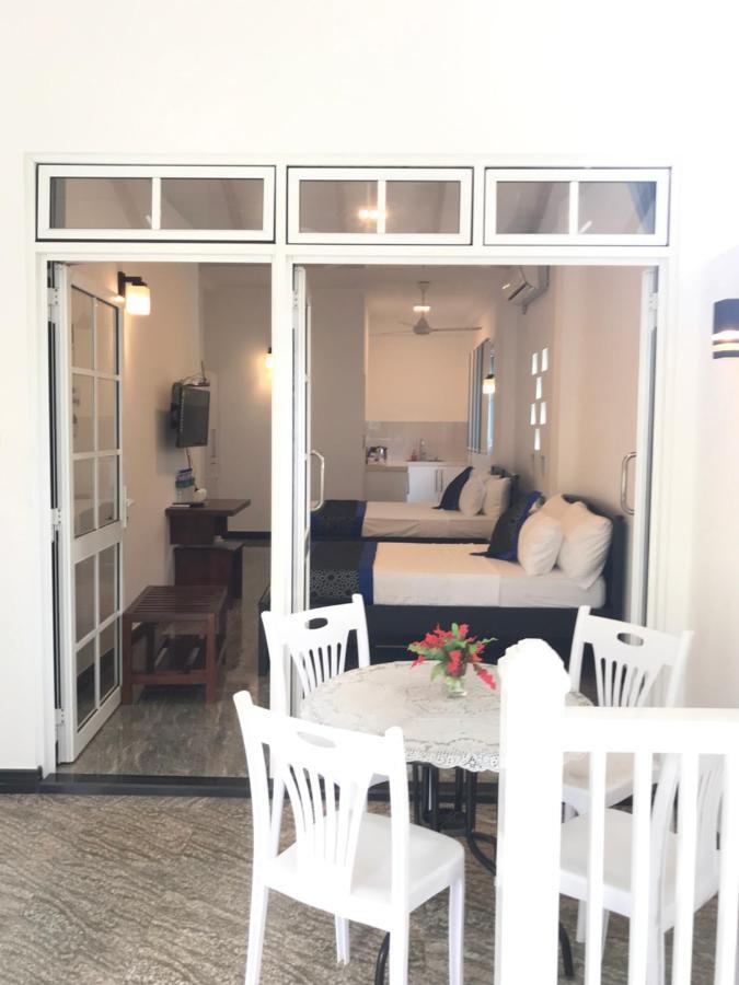 Duvi'S Shelter Bungalow Colombo Exterior foto